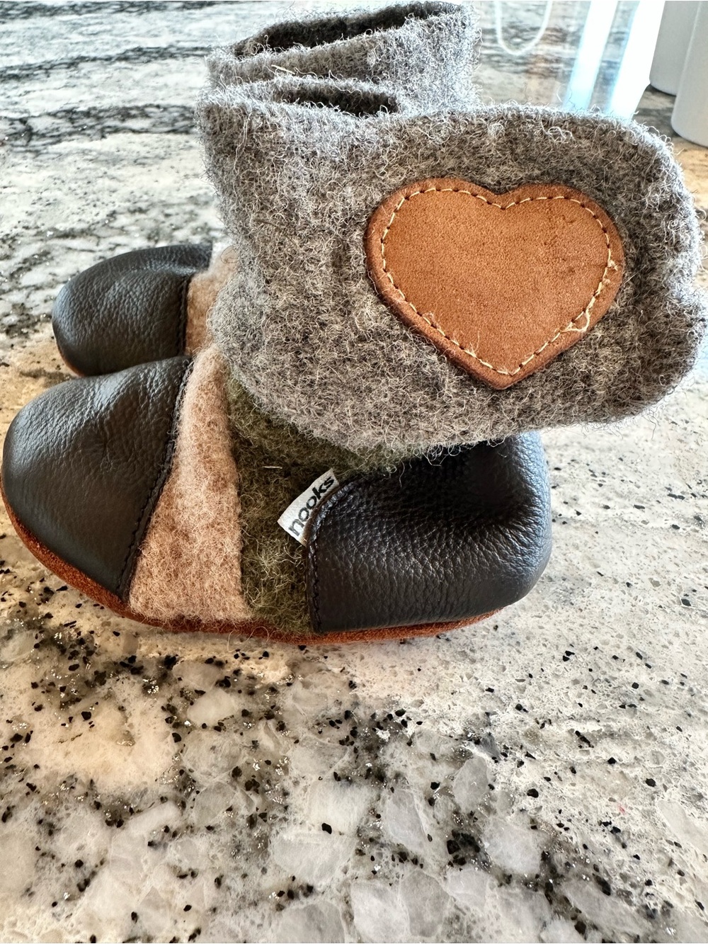 Nook Kids Gray Wool & Black Leather Heart Booties with Tan Accent